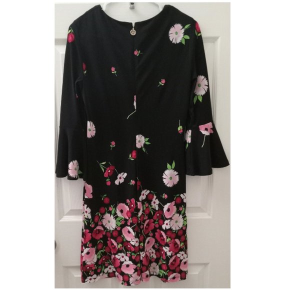 Tommy Hilfiger Dress Size 2 - Picture 2 of 6